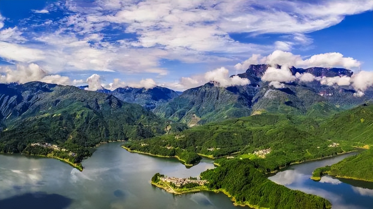 洪雅一个生你养你的地方,洪雅一个养你的地方