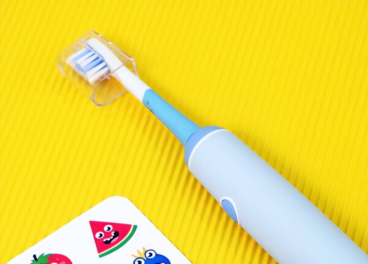 不爱刷牙的宝宝用什么牙刷,宝宝刷牙应该用什么牙刷和牙膏