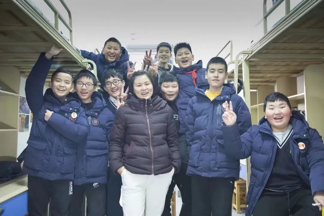 达州市嘉祥外国语学校地址,达州嘉祥外国语学校高考喜报