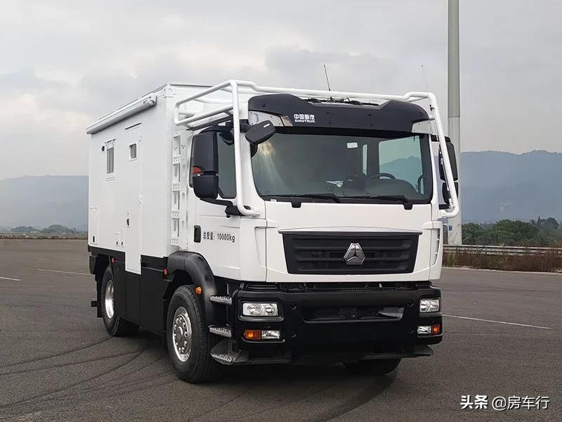 2021上汽大通t90,大通t90升顶最新款房车多少钱