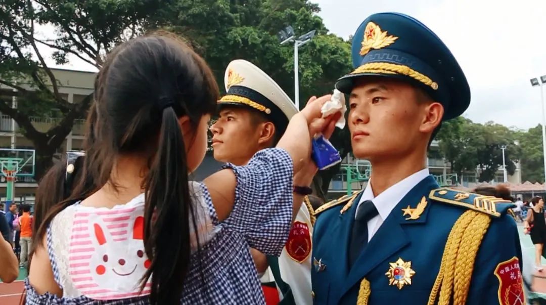 你好我们是警察语音,你好我们是警察