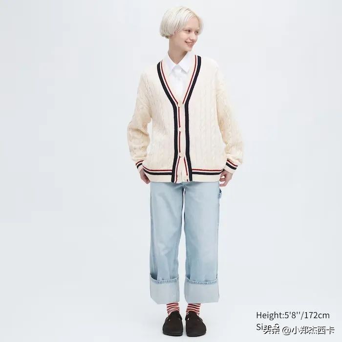 优衣库联名款开箱,优衣库村上春树联名款挪威的森林