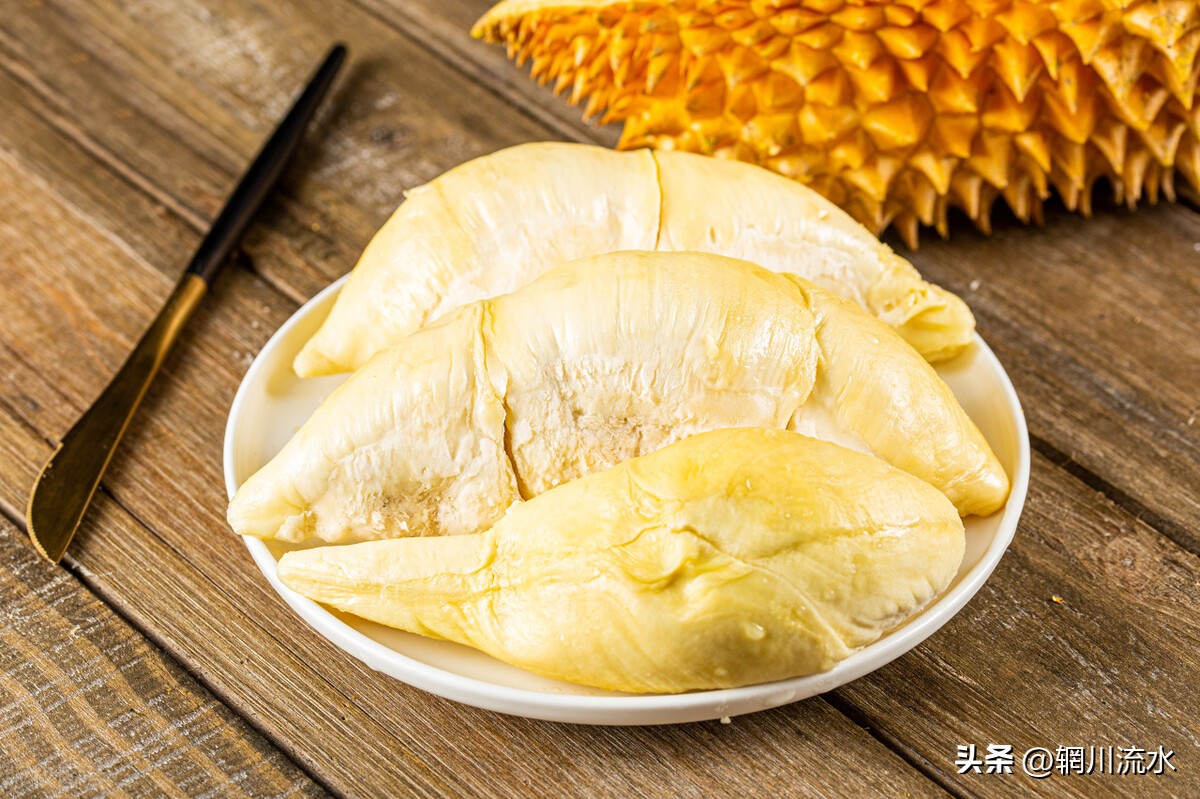 国产榴莲来了,国产榴莲大量上市会卖多少钱一斤