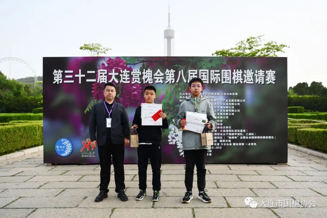 槐香四溢沁入八荒,槐香四溢