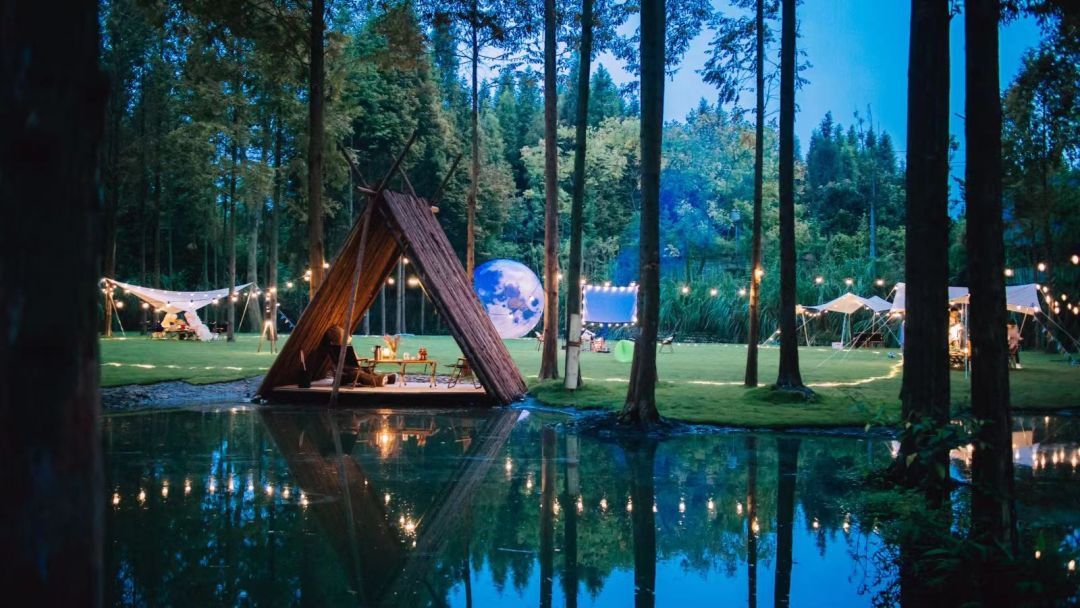 1h直达超好耍露营地！这五处秘密基地出片率100%，带你在星空下篝火旁，拥抱元气秋日大自然~