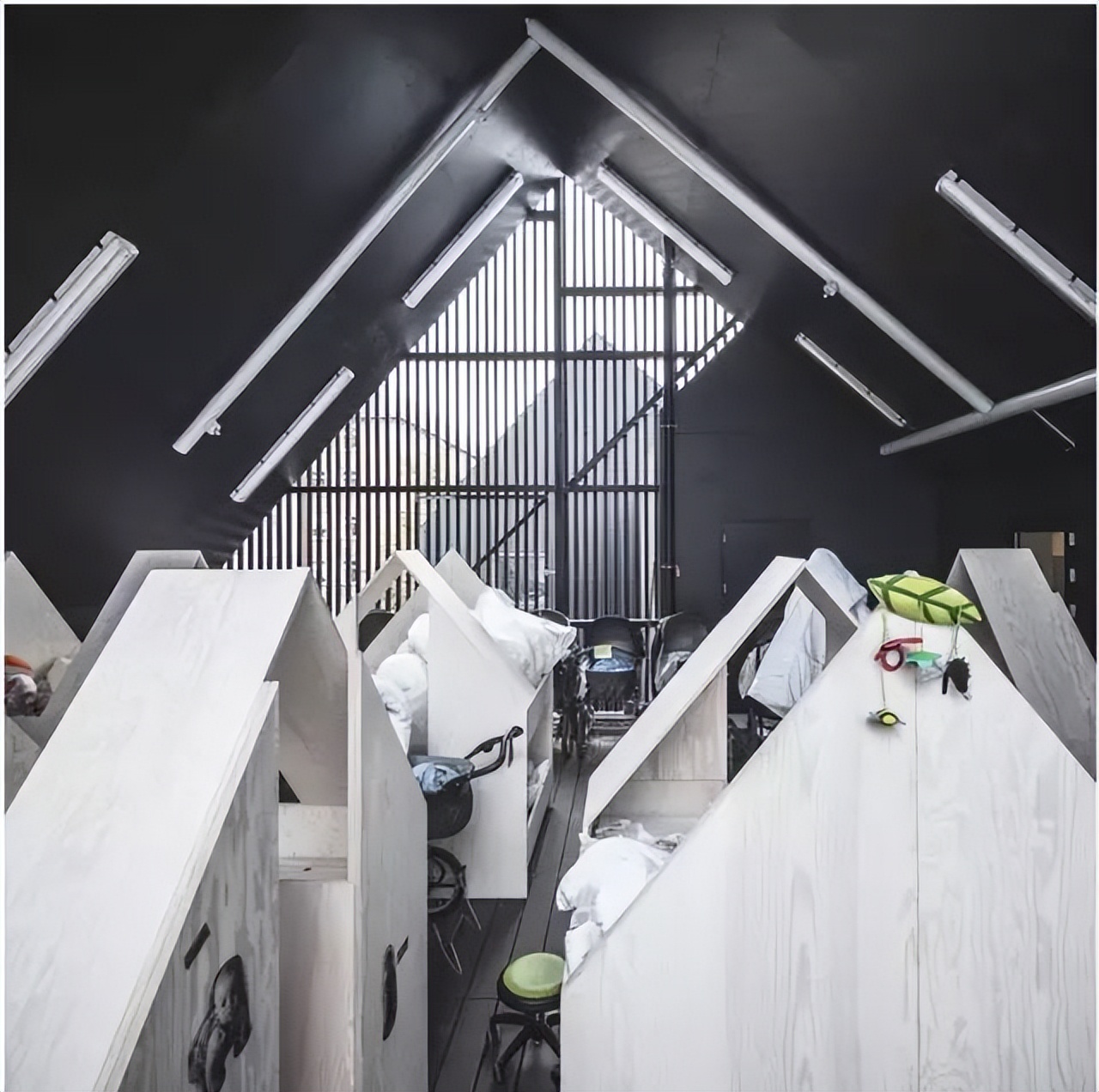 全球最美的十大幼儿园,日本幼儿园与中国幼儿园对比感受