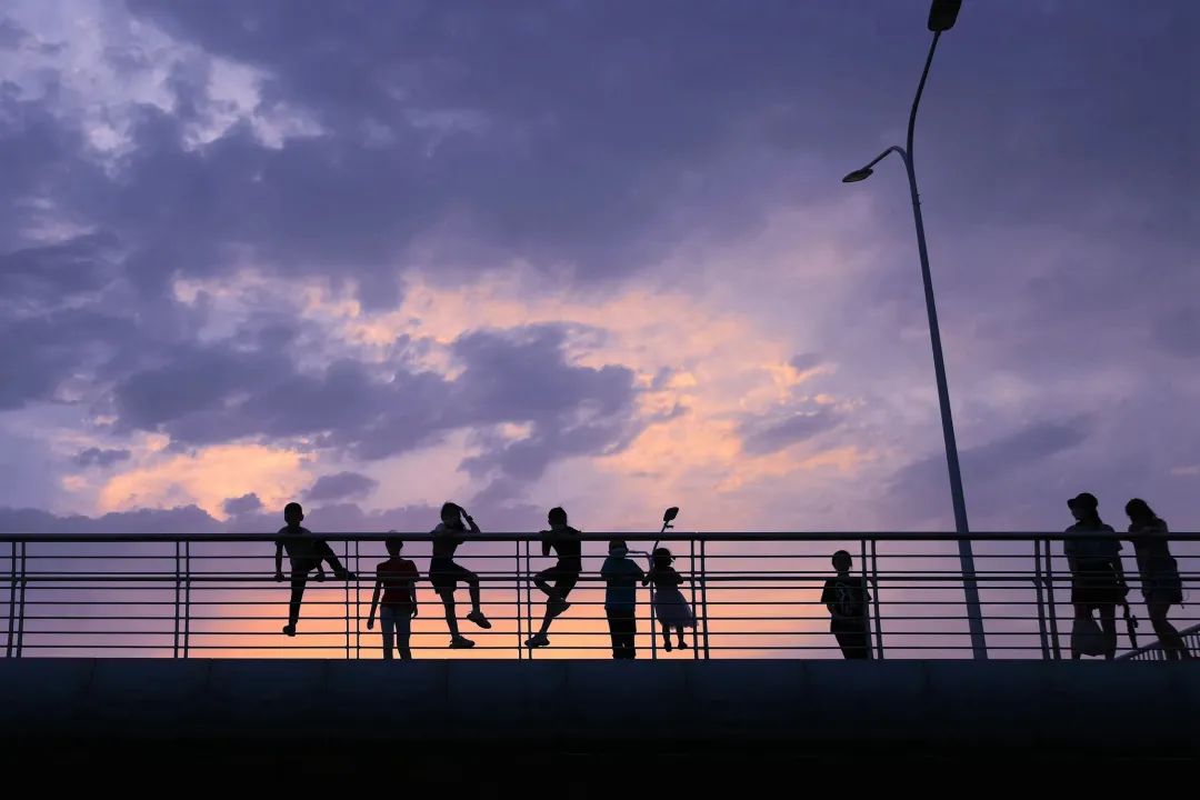 中国街拍最新头条,中国街拍每日一图