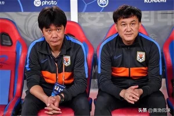 国足新帅或本月确定,官媒谈国足