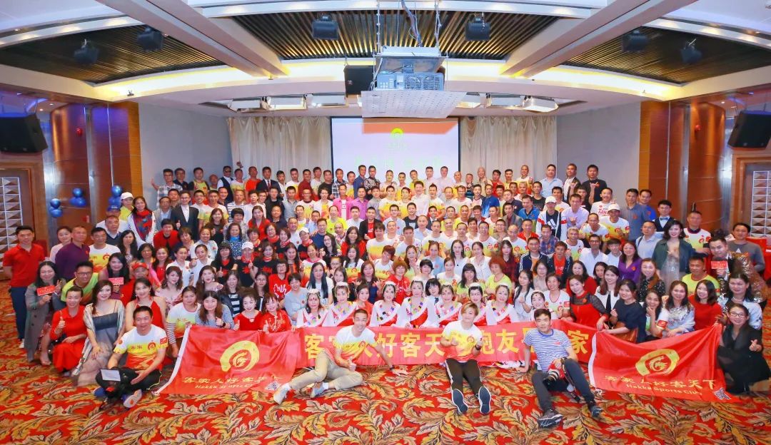 润跑半月谈|客家体育俱乐部：深圳湾上奔跑的小太阳