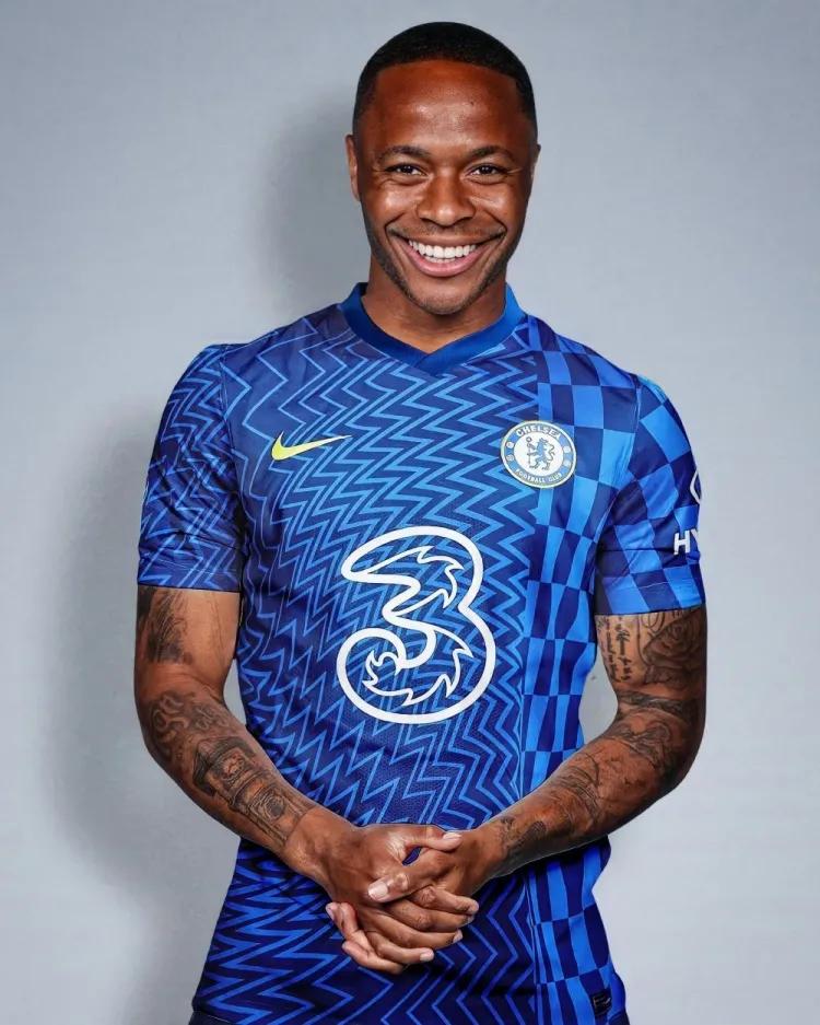 斯特林错失良机,快乐足球斯特林什么水平