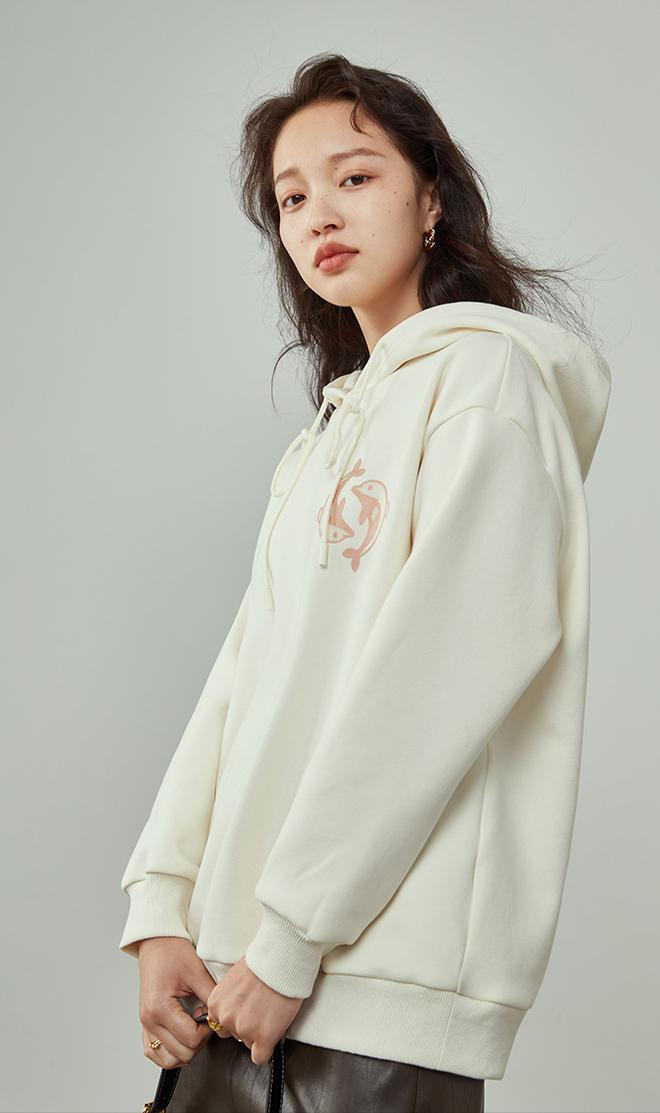 又大又宽松的卫衣怎么穿好看,好看的卫衣穿搭显高显瘦