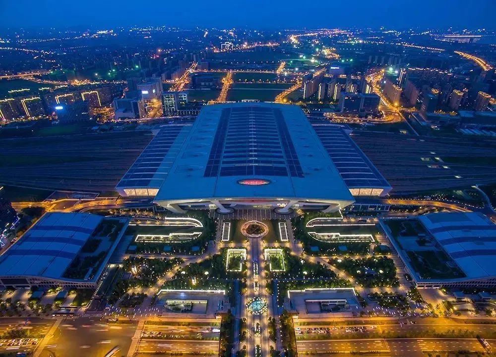 杭州最大的网红公寓夜景,杭州最大的主播公寓