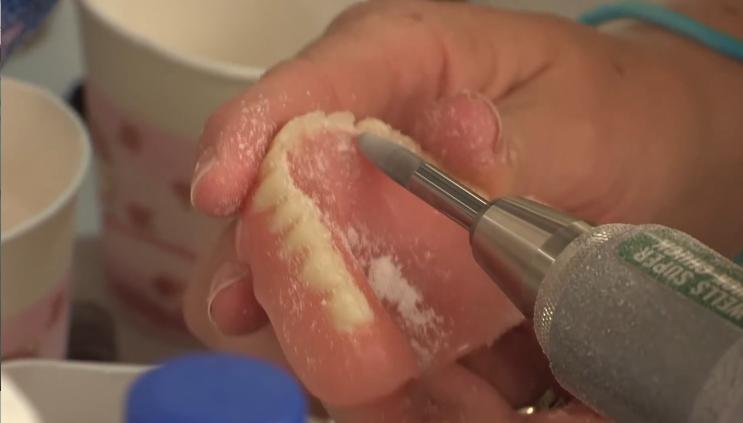 美国穷人真实居住生活视频,美国穷人农村每天真实生活视频