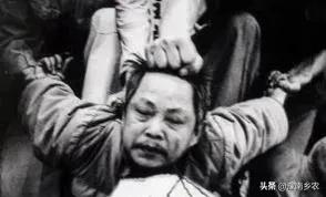 乡村回忆：奶奶抓住个偷鸡贼，放了后，却是这样的结局