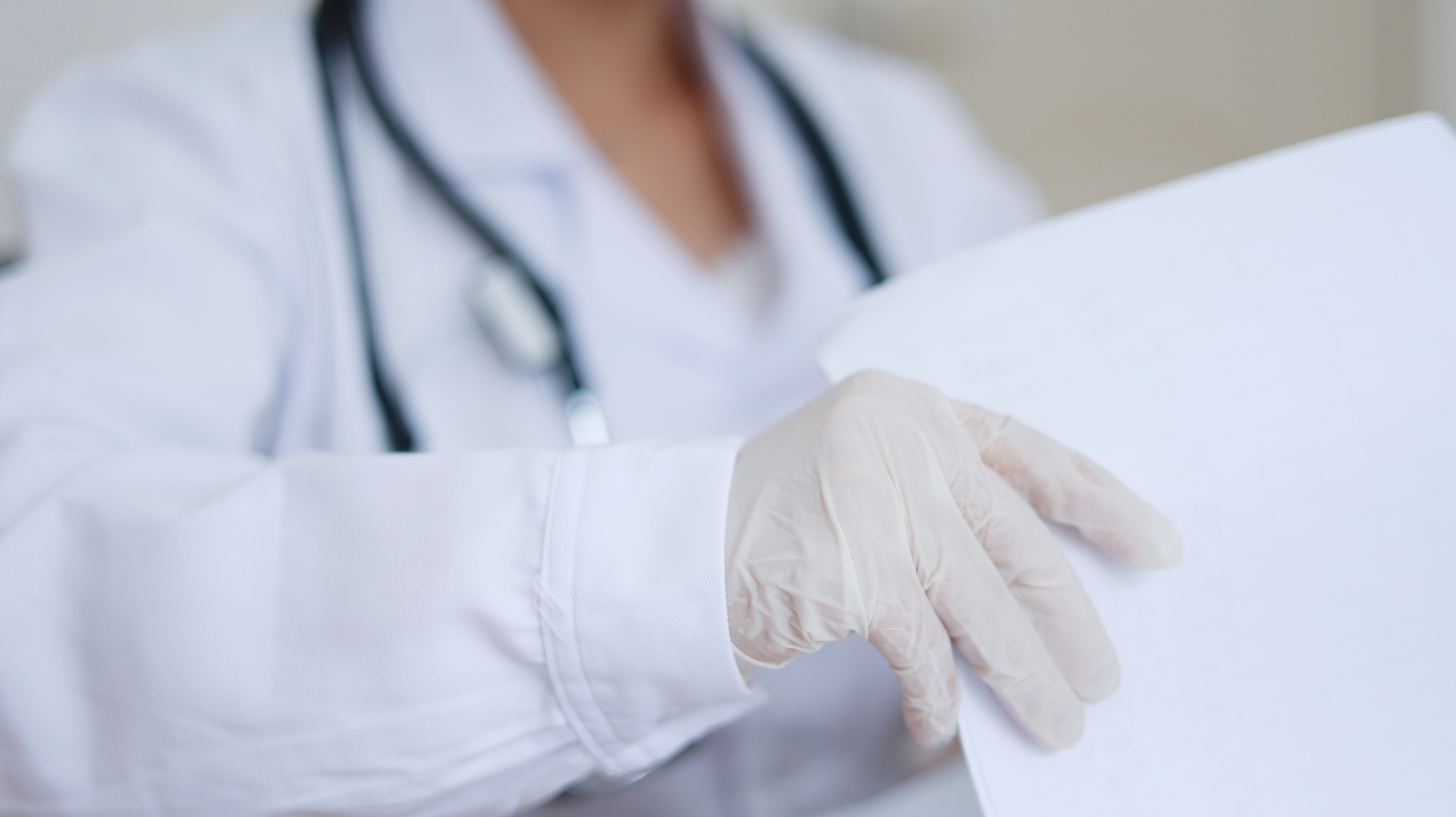 女性阴道炎和尿道炎的症状和区别,女性阴道炎和尿道炎的症状