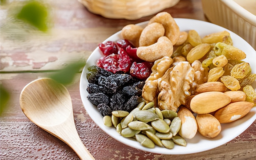 孕期能稍微吃一点辣条吗,孕妈妈早期能吃辣条吗