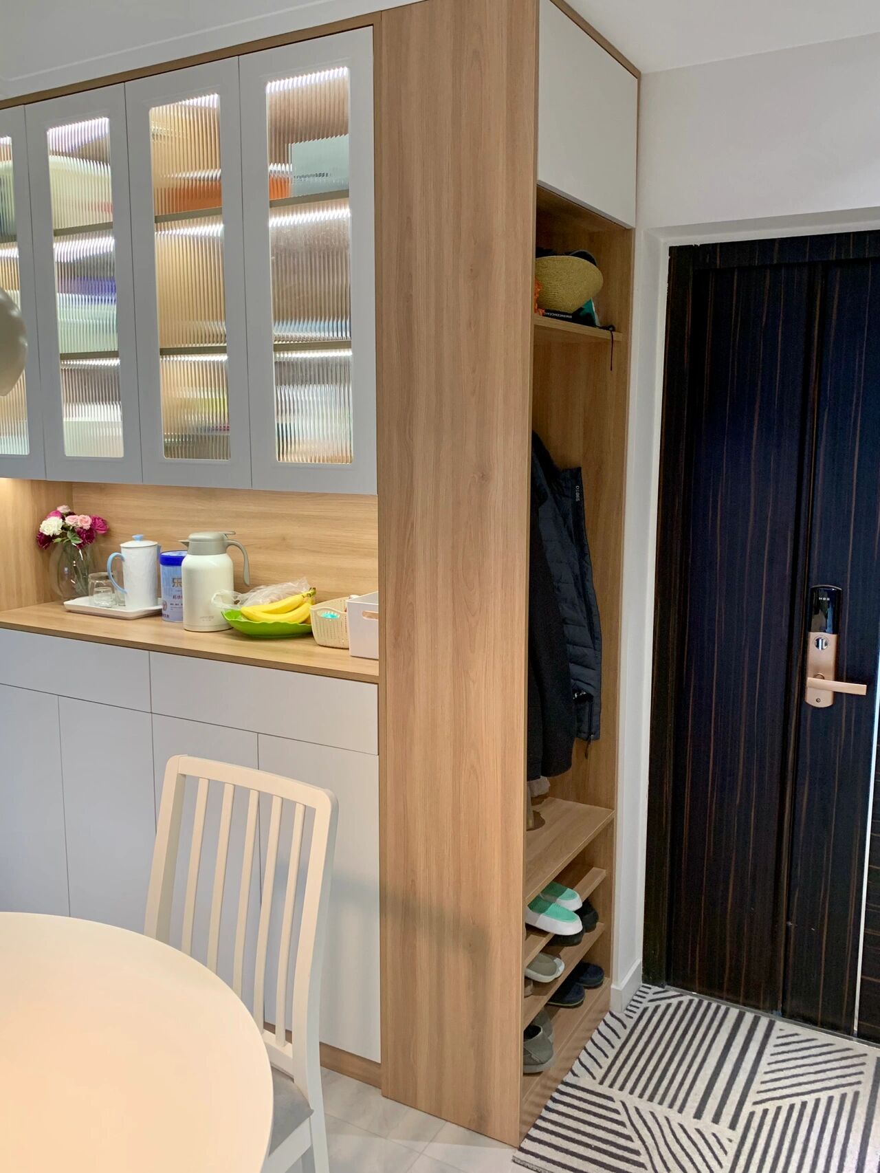 实用的几款家居设计,房间靠墙窄边柜设计