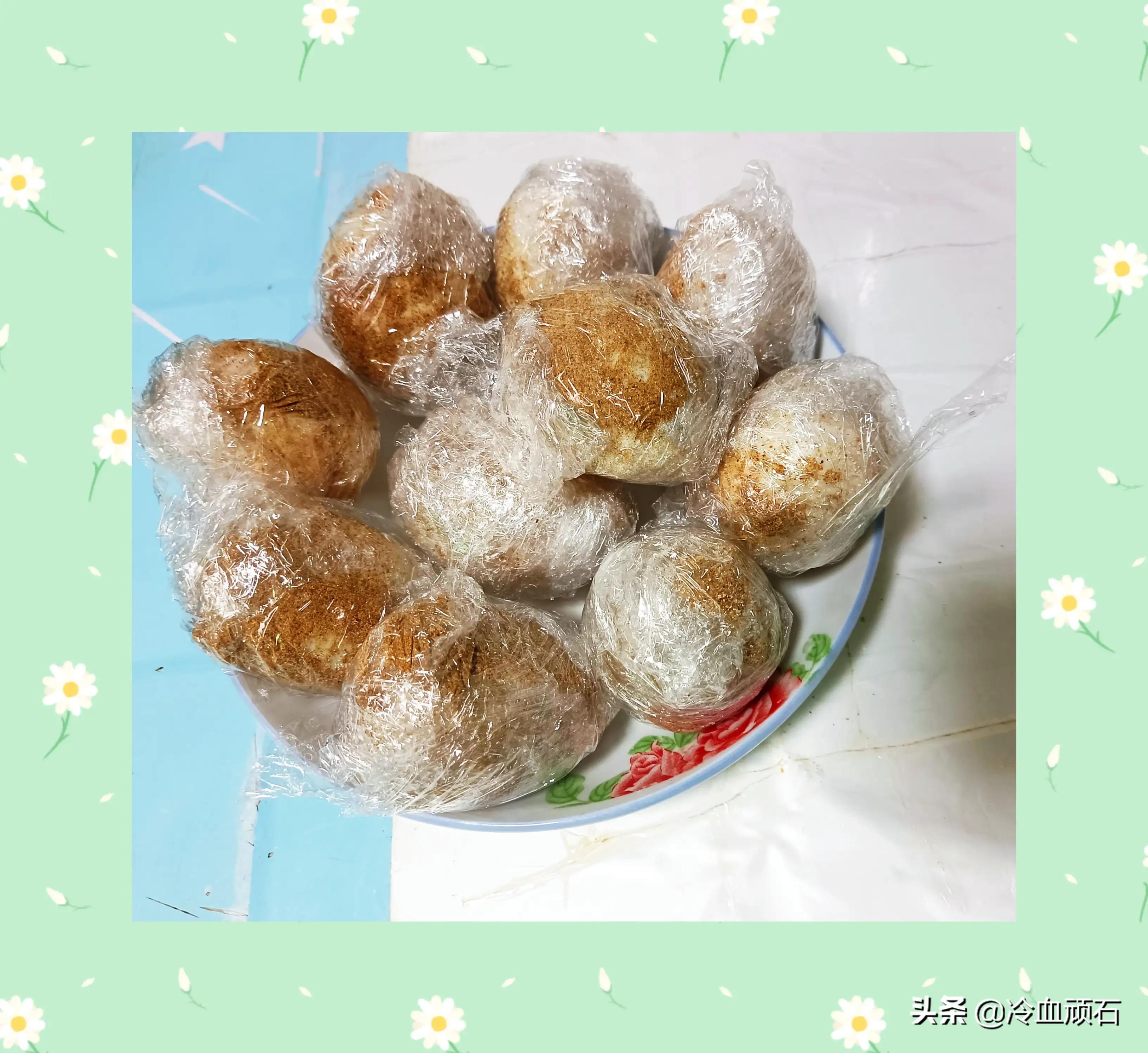 你知道如何自制美味的五香咸鸭蛋吗？