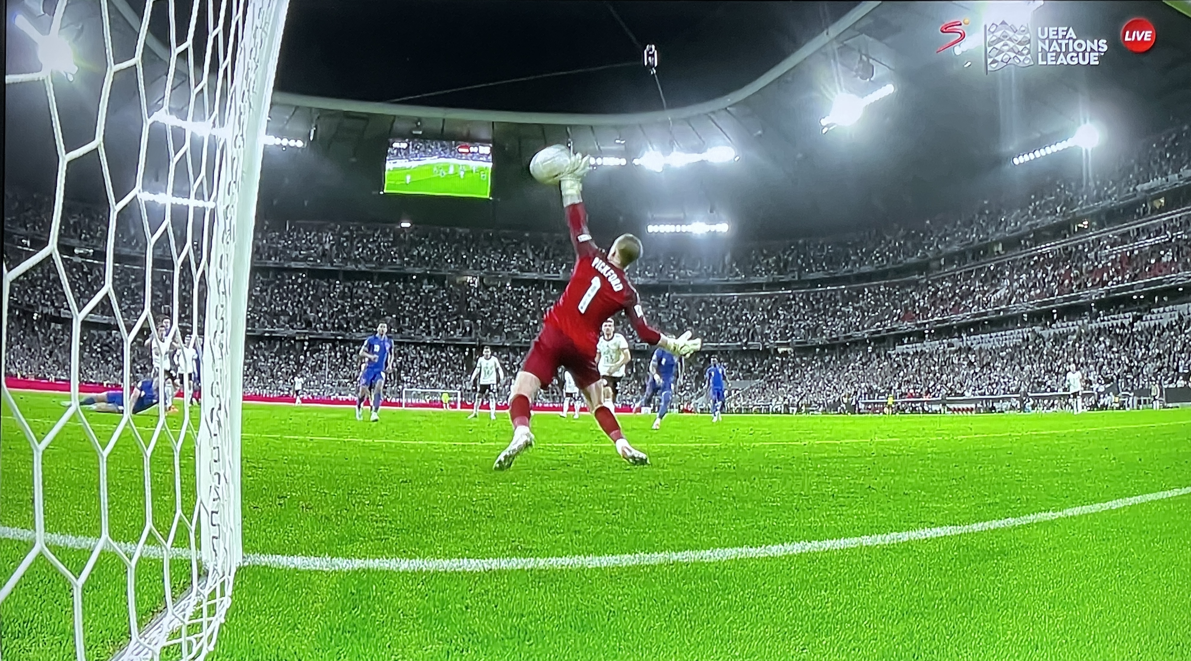 英格兰凯恩绝杀德国,凯恩几球欧洲杯