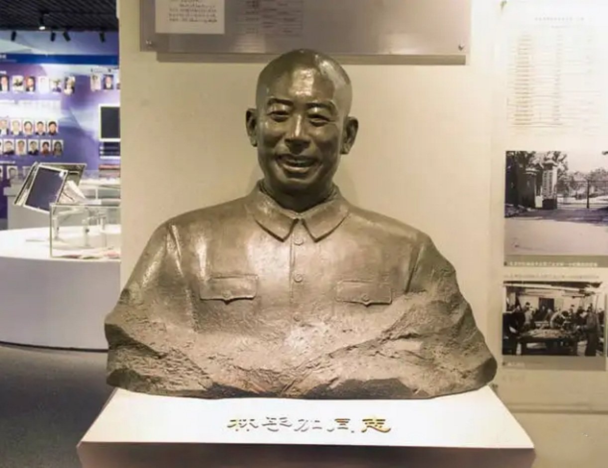 他曾任京津沪市委书记,78年力推高校扩招,官至副国级,享年101