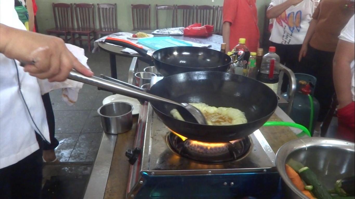 一辈子都吃不腻的西红柿炒鸡蛋,简单的家常菜西红柿炒鸡蛋