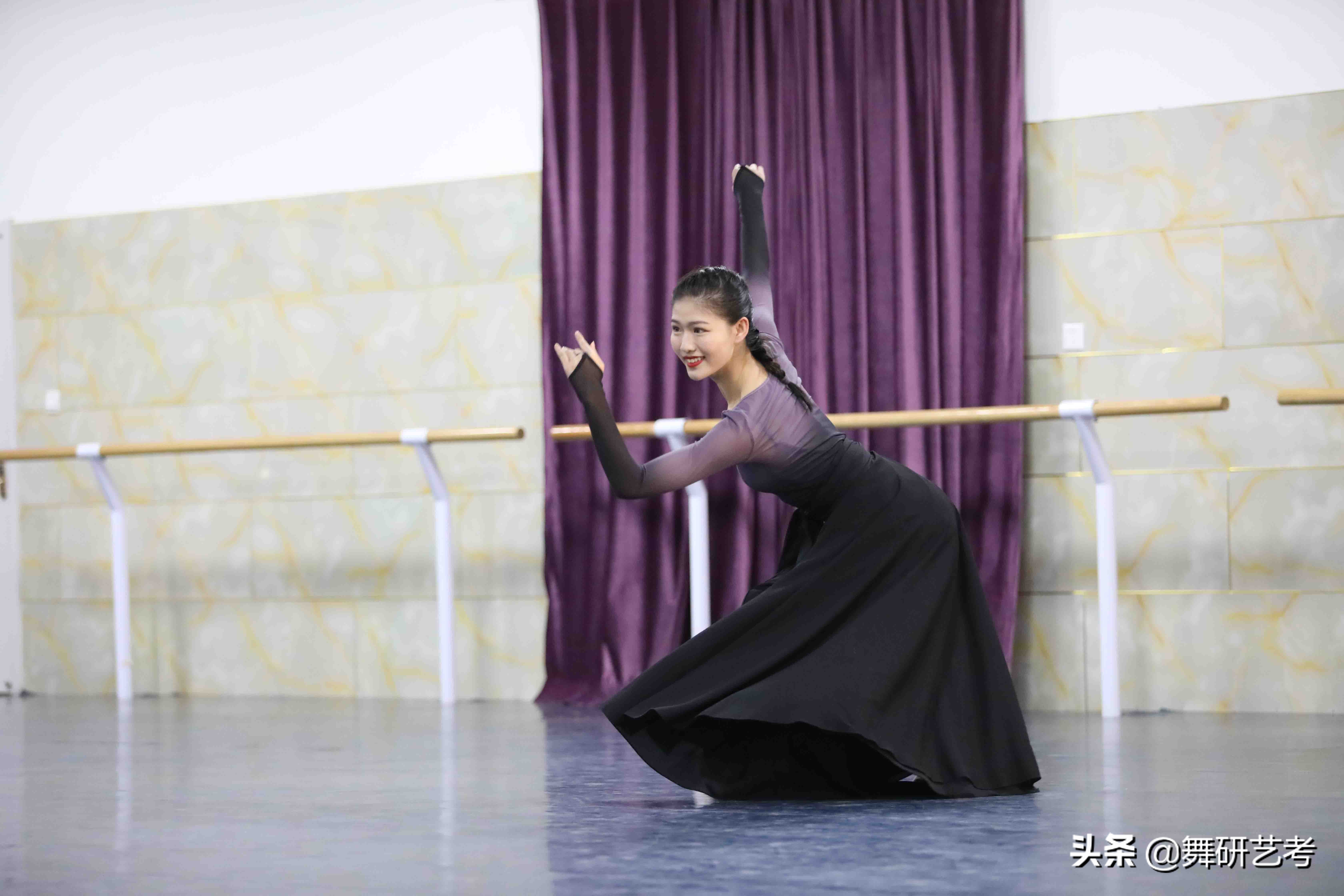 艺考舞蹈培训专业机构,艺考培训班怎么培训