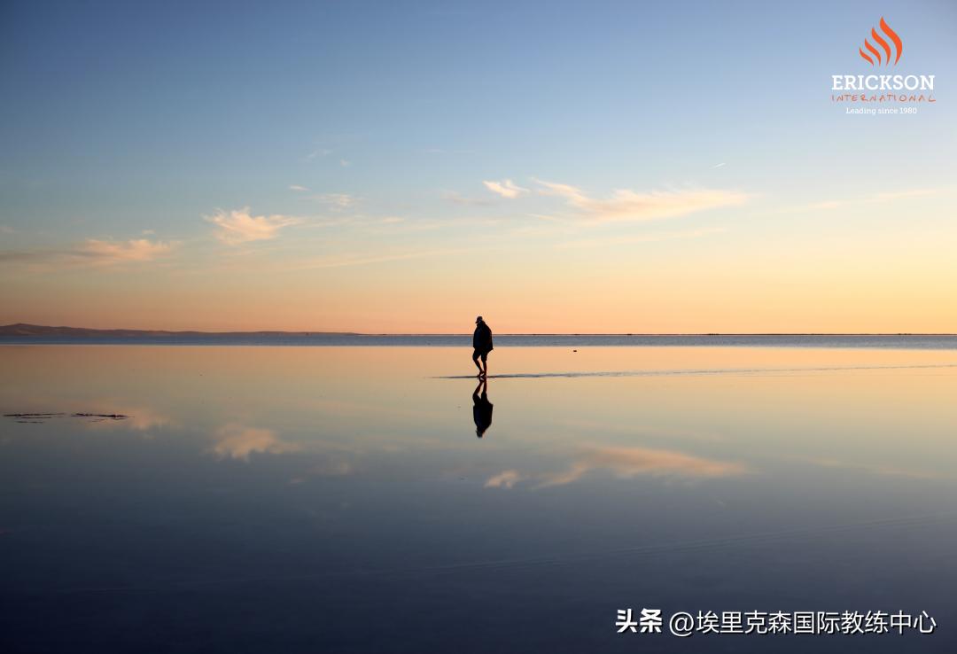 越是艰难时越是修心作文,越是艰难处越是修心时原文