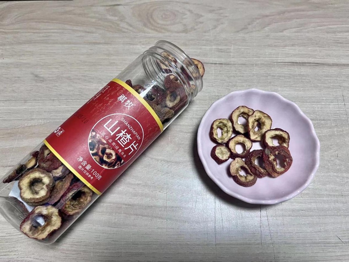 百岁老人再聚首，不显摆烟酒、儿女，却晒“平价茶”？茶友：识货