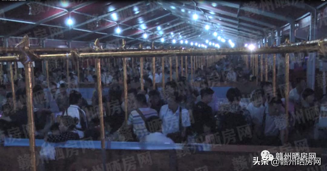 十年商贸有限公司能赚多少钱,赣州毅德城商铺产权多少年