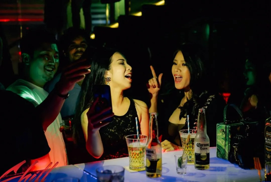 从事风俗产业的泰国人妖，到底有多惨？揭秘泰国底层人妖真实现状