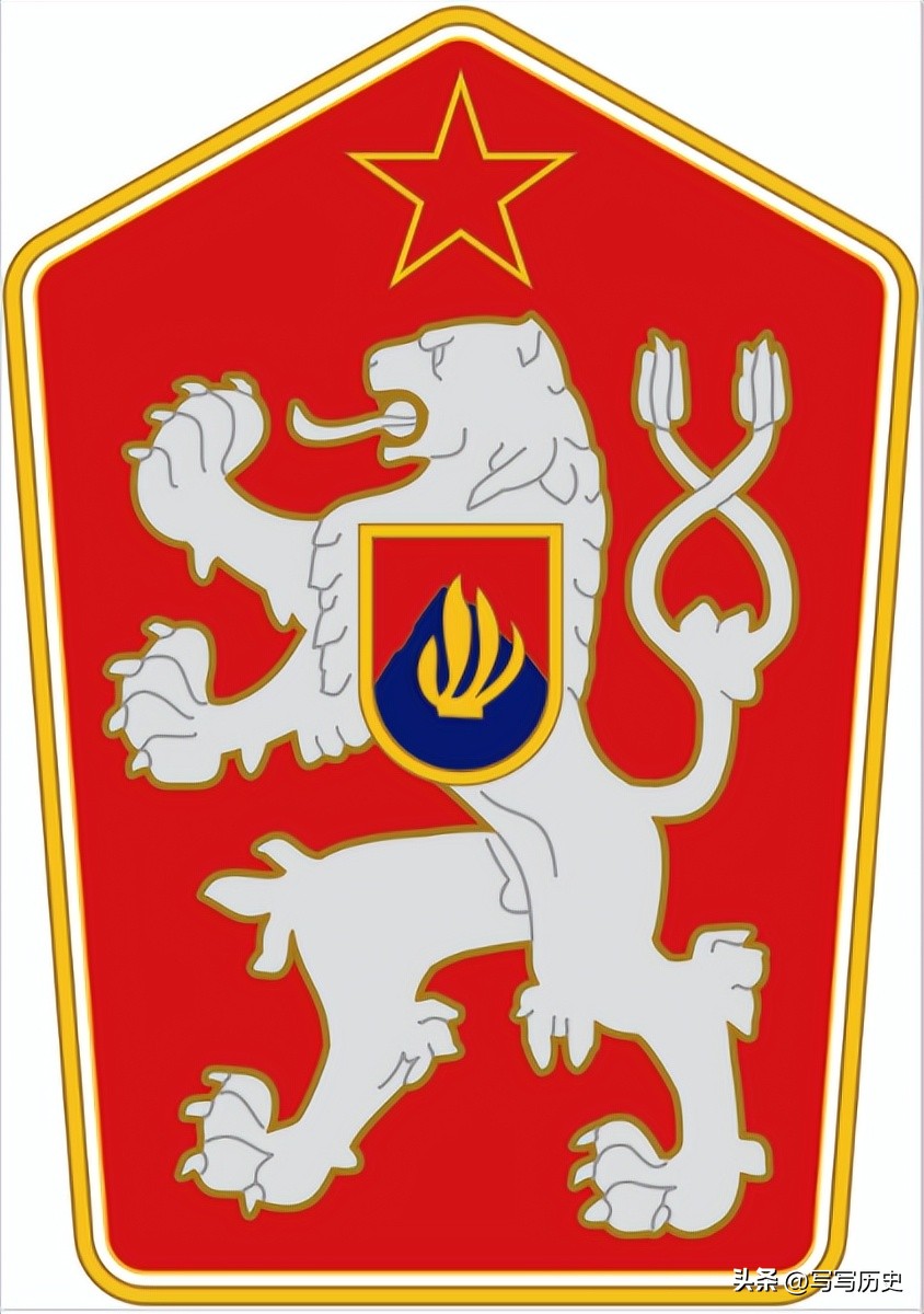 历史上所有的社会主义国家国旗,曾经的社会主义国家国旗国徽