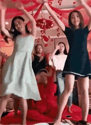 韩国萌娃搞笑gif,韩国小姐姐搞笑gif