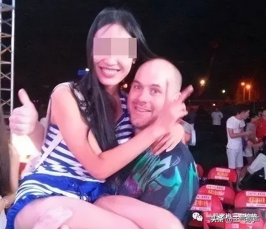 外国人在中国追逐女孩为何容易？因为这些从小女孩就被人*脑洗**了！