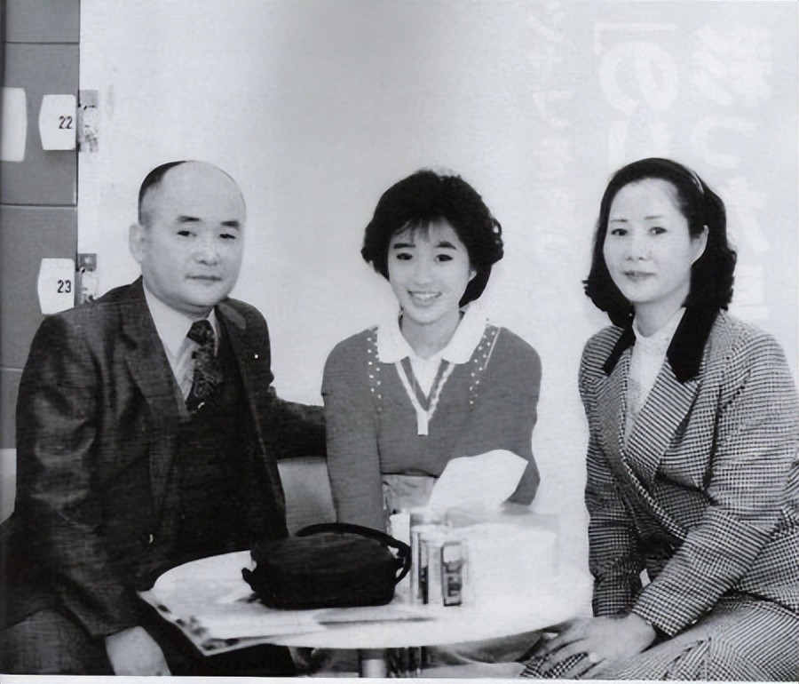 酒井法子真实事件,酒井法子的沦落之路