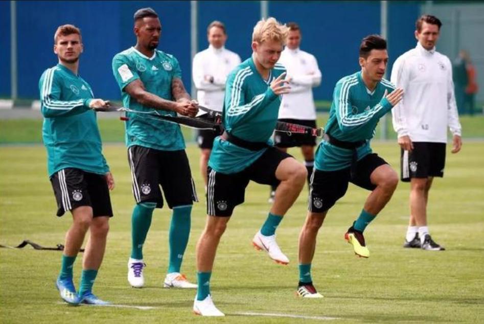 26年足球,二十六年足球生涯一球未进