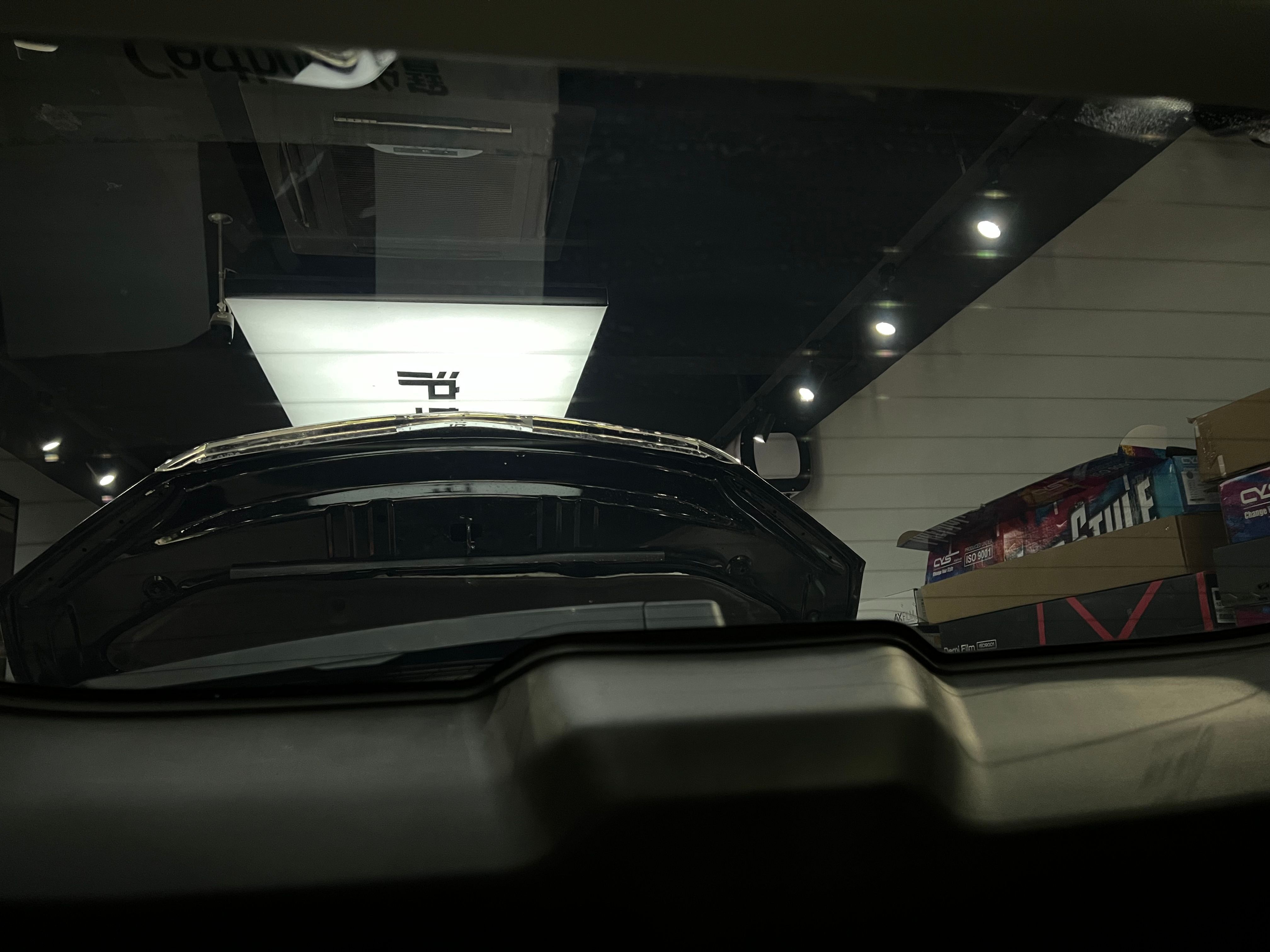 汽车贴膜价格,汽车前挡需要贴膜大概多少钱