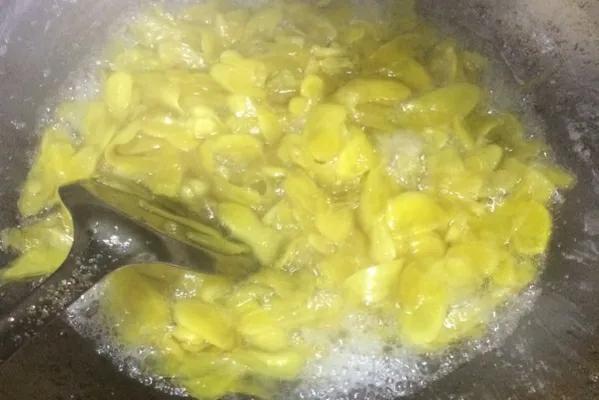 立夏过后姜怎么吃驱寒,立夏后多吃这四种蔬菜