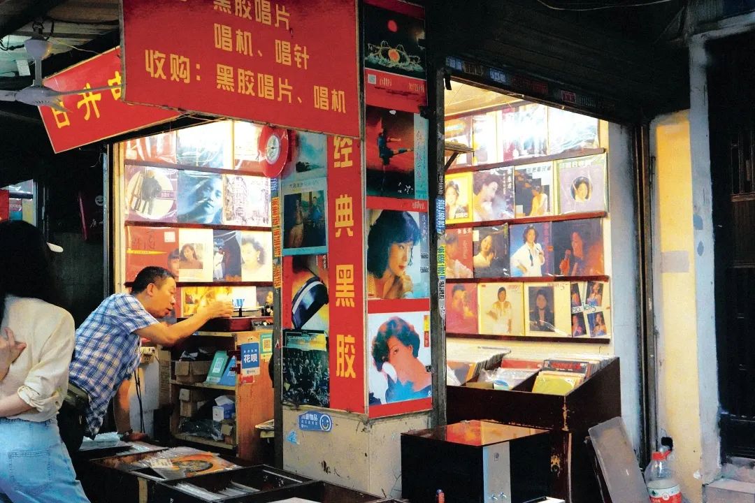 在广州这条街，可以淘到黑胶精神