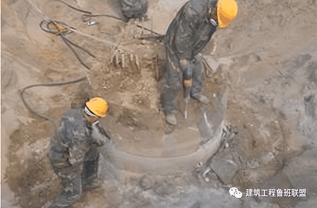 灌注桩桩头破除哪个规范要求,桩基桩头处理方法