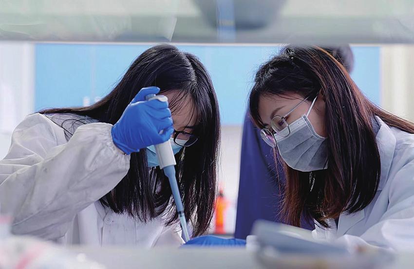 助力解决重大难题！中南大学“牵手”黄金行业唯一央企，签署重磅协议！