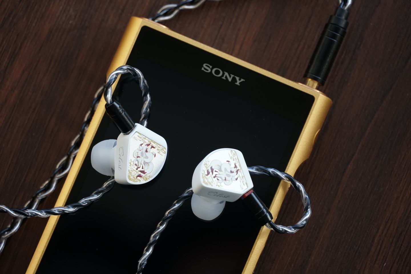 双11有哪些值得购买的头戴式耳机,双11最值得买的耳机