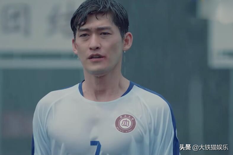 盘点10位男星的女装扮相,盘点十大秃头男星佩戴假发