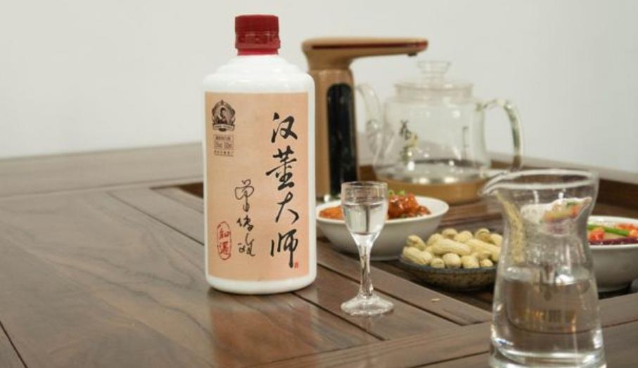 几十块牛栏山哪个酒最好喝,100元的牛栏山都是勾兑酒吗