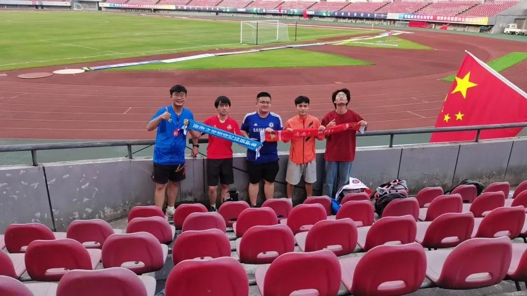 今天中乙最新战报消息,青岛红狮1比0大连智行的进球