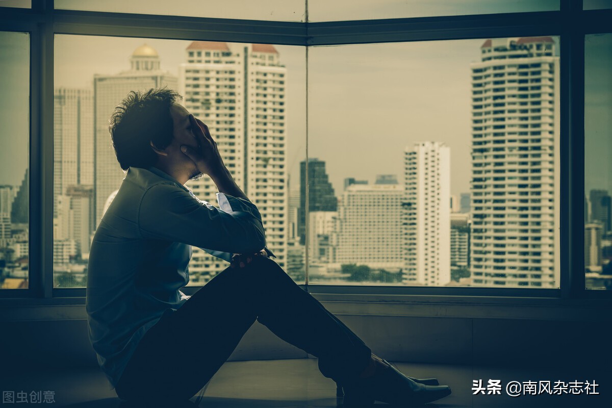 山河已冬，风雪满头，他却再也等不到自己的归人