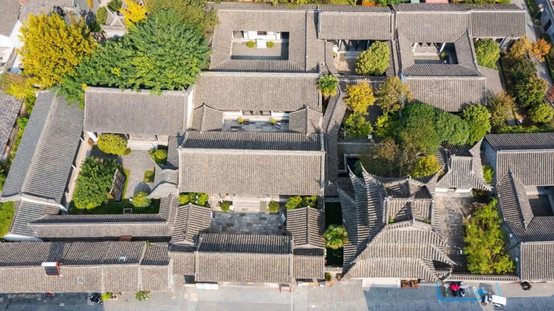 这个生活很慢,美食“泛滥”的小城藏不住了