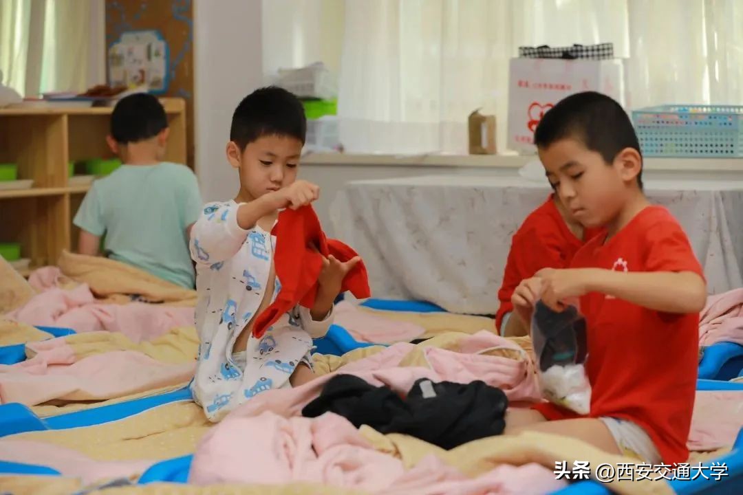 星空寻梦，共赴未来！走进西安交大幼儿园第七届“勇敢者之夜”