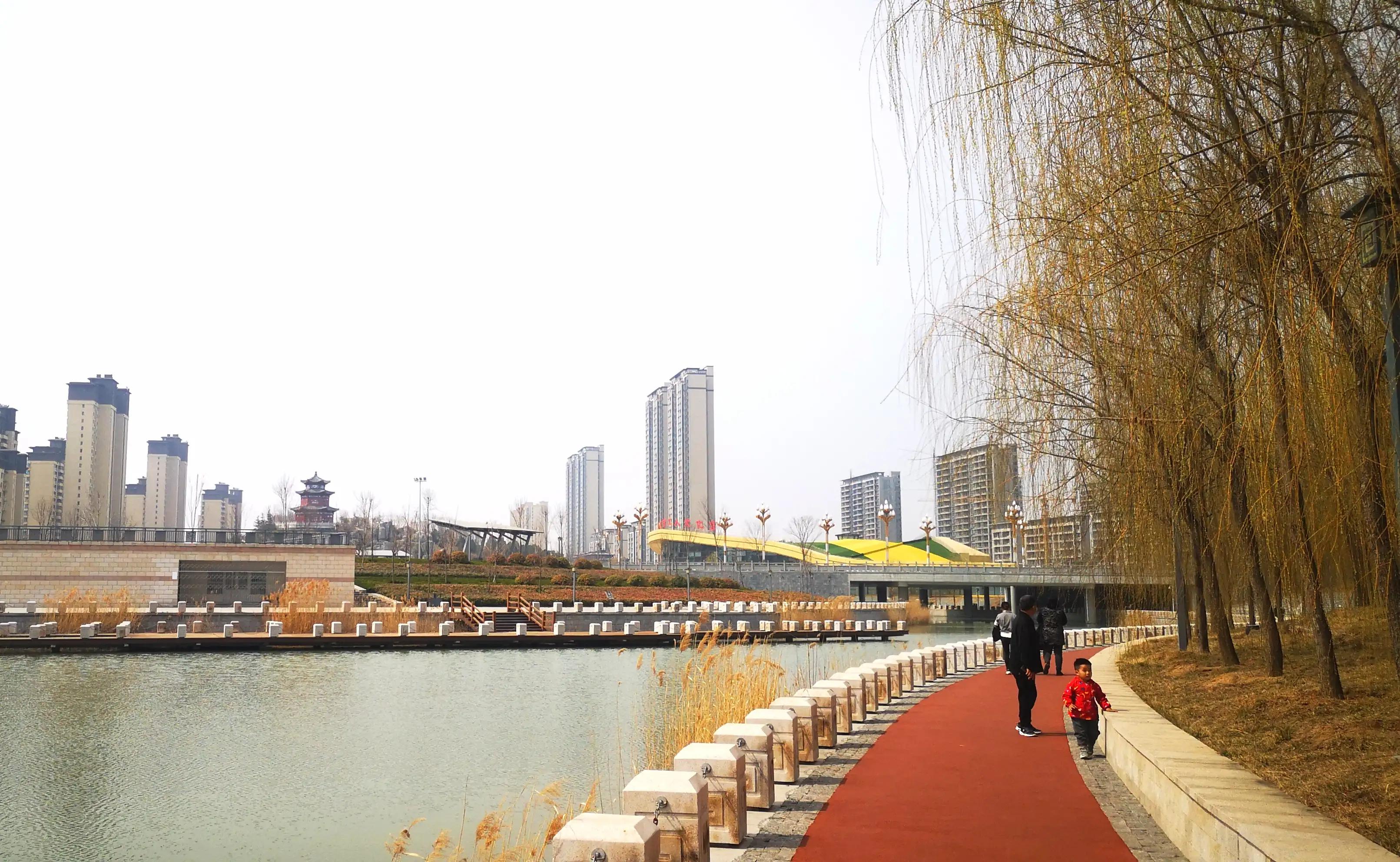 邹城最好的森林公园,邹城市好玩吗