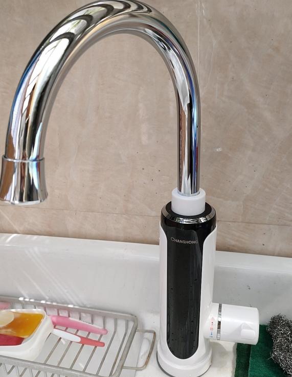 加热式水龙头靠谱吗,电热水龙头靠谱吗