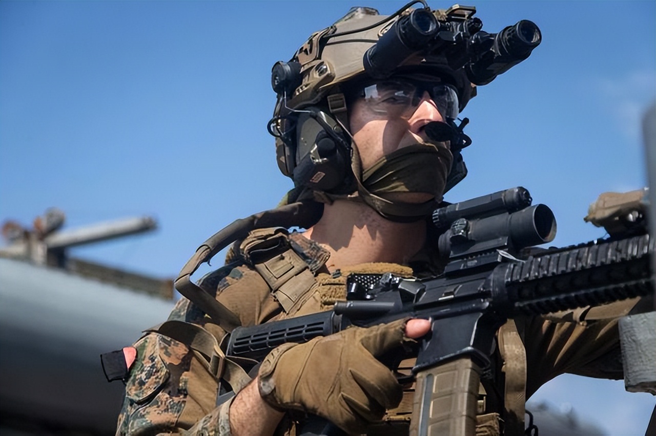 美军身上的装备价值多少钱,美国未来士兵装备